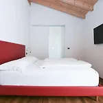 Çiftlik konaklama Agritur Casteller Trento