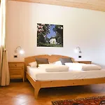 Agritur Casteller Çiftlik konaklama