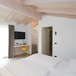 Çiftlik konaklama Agritur Casteller Trento