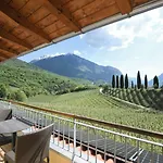 Agritur Casteller Çiftlik konaklama *