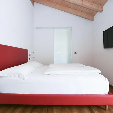Lantgård Agritur Casteller Trento