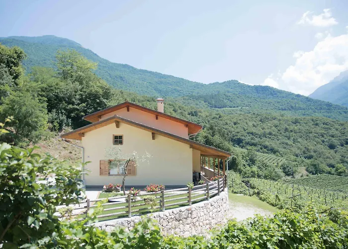 Agritur Casteller Κατάλυμα σε φάρμα *